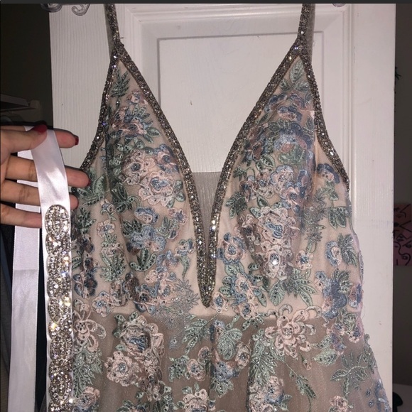 New! Prom dress with tags - Picture 1 of 3